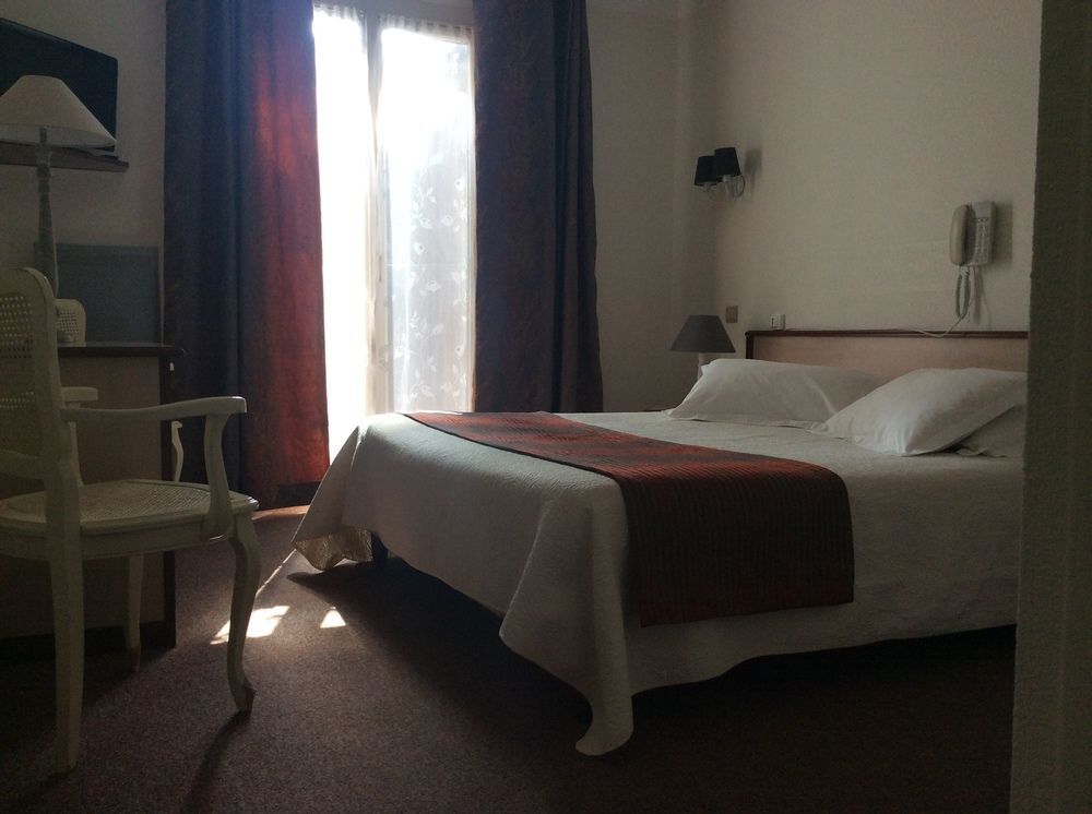 Nouvel Hotel Du Commerce Castellane Eksteriør billede