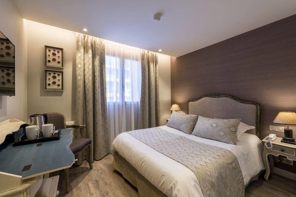 Nouvel Hotel Du Commerce Castellane Eksteriør billede