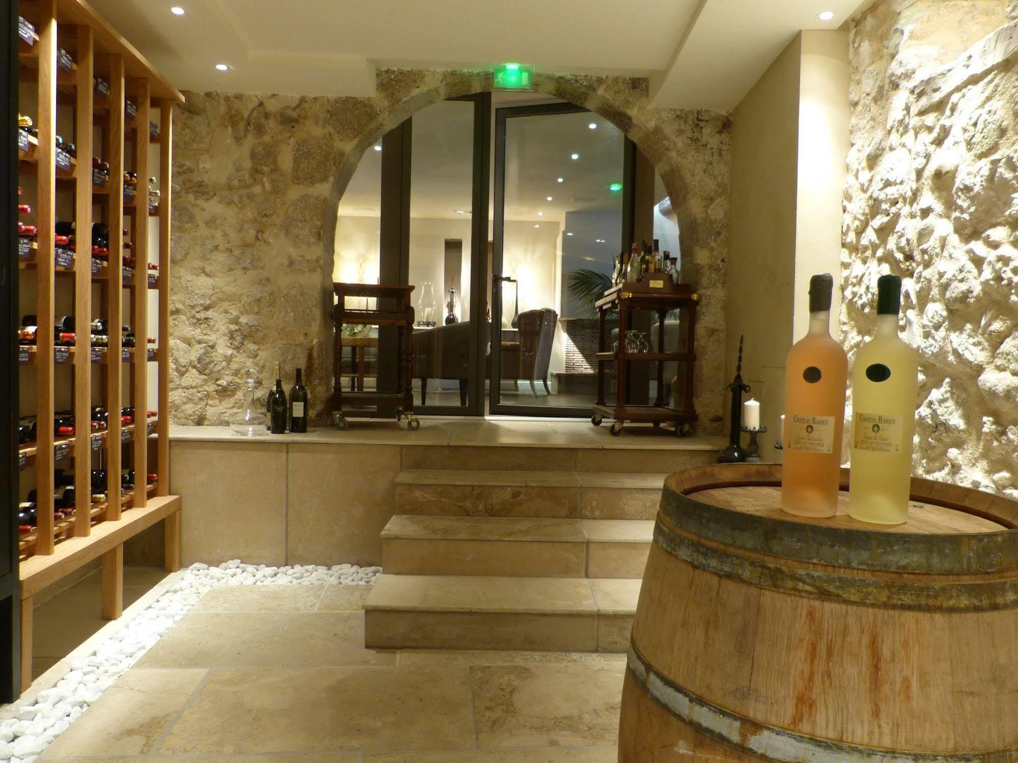 Nouvel Hotel Du Commerce Castellane Eksteriør billede