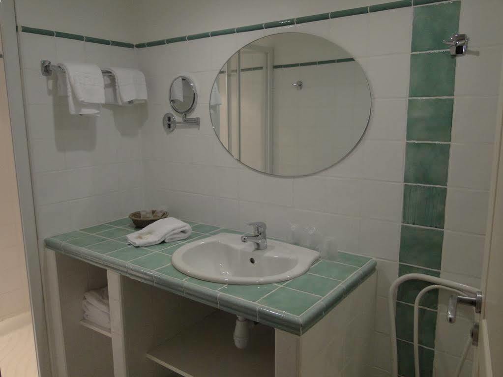 Nouvel Hotel Du Commerce Castellane Eksteriør billede